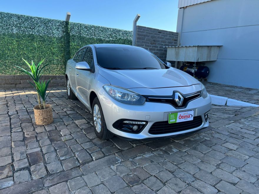 FLUENCE DYNAMIQUE 2.0 AUTOMÁTICO 2016