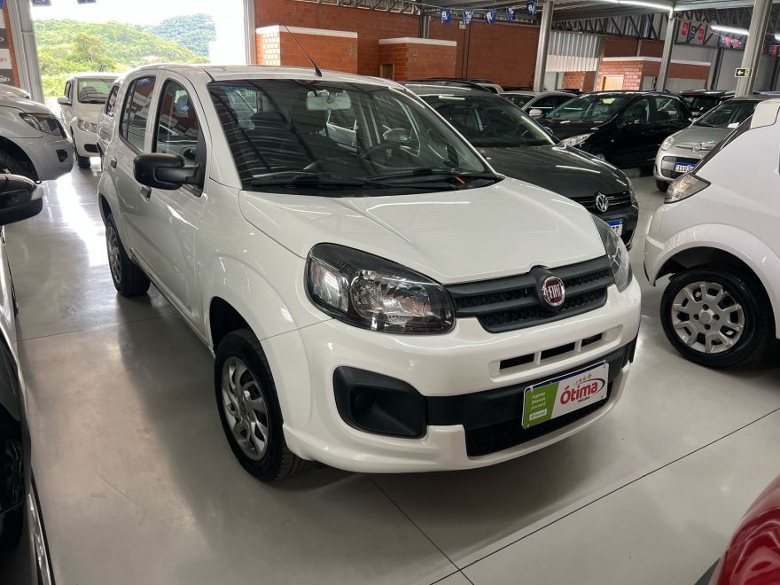 FIAT UNO ATTRACTIVE 1.0 2021
