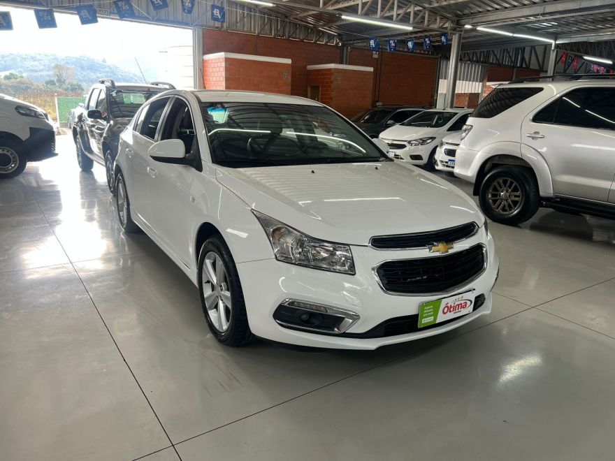 CRUZE HATCH SPORT LT 1.8 AUTOMÁTICO 2015