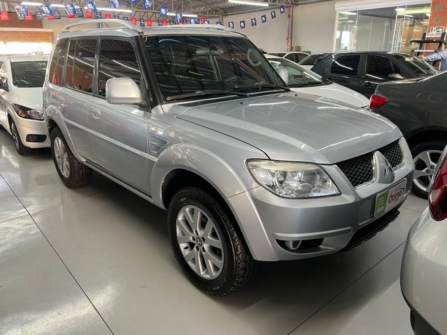 PAJERO TR4 2011