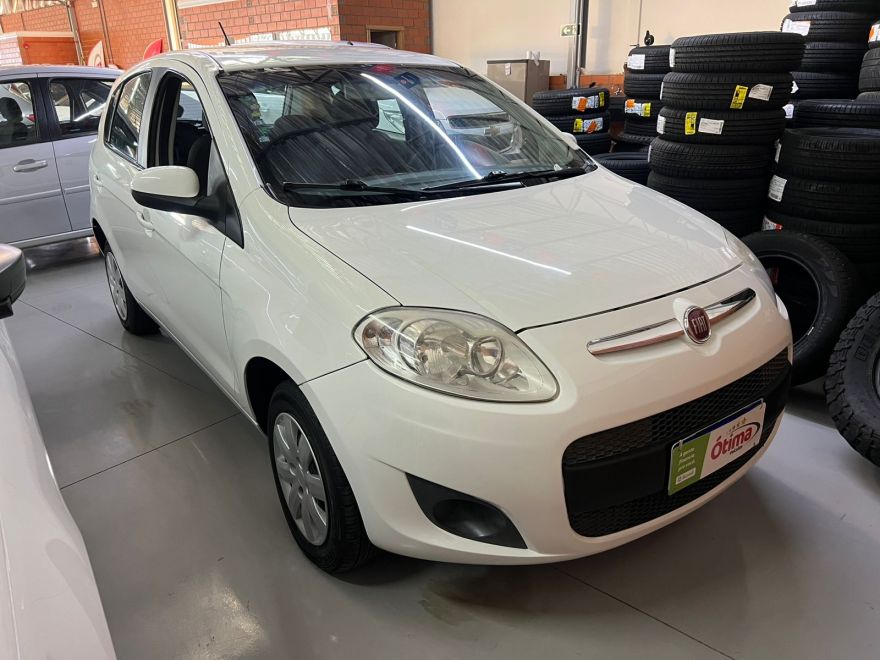 FIAT PALIO ATTRACTIVE 1.0 2015