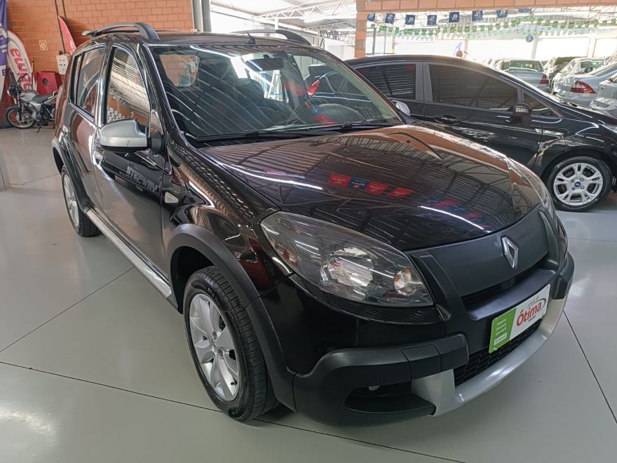 RENAULT SANDERO STEPWAY 1.6 AUTOMATICO