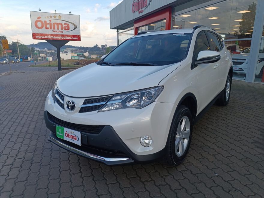 TOYOTA RAV 4
