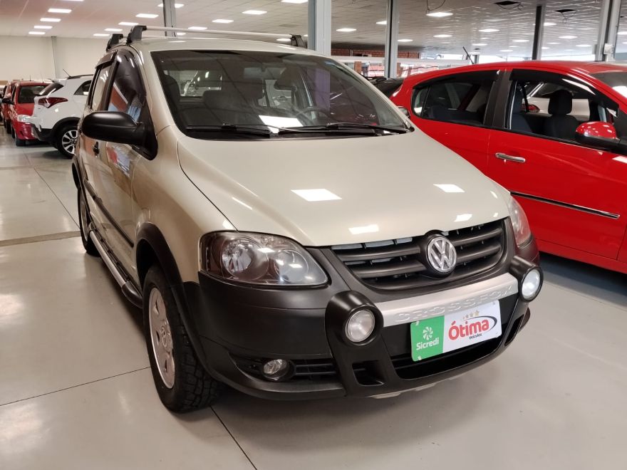 VW CROSFOX 1.6