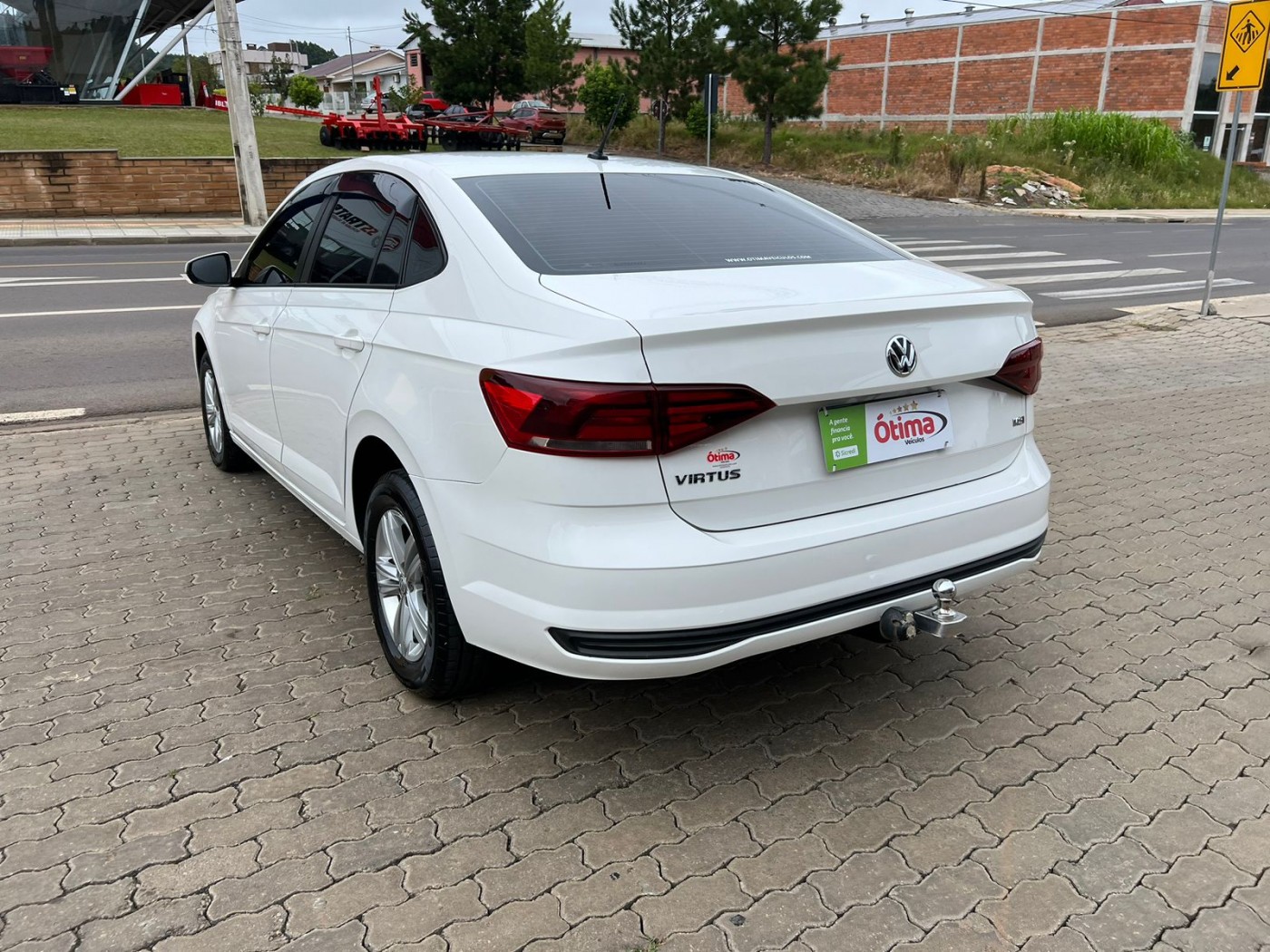 VW VIRTUS 1.6  2020 MANUAL - Foto 11