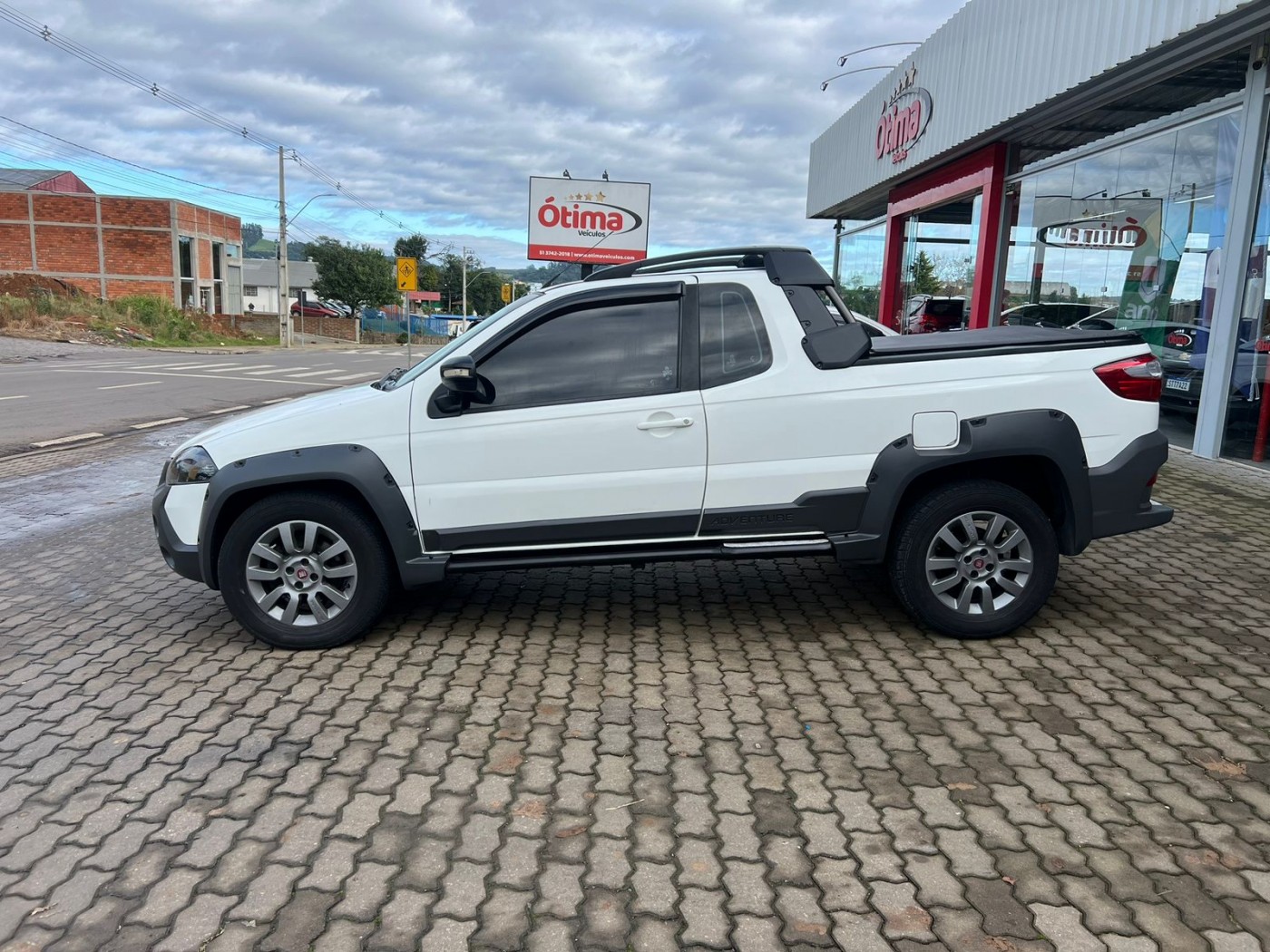 FIAT STRADA ADVENTURE 1.8 CE FLEX 2018 BRANCA - Foto 9