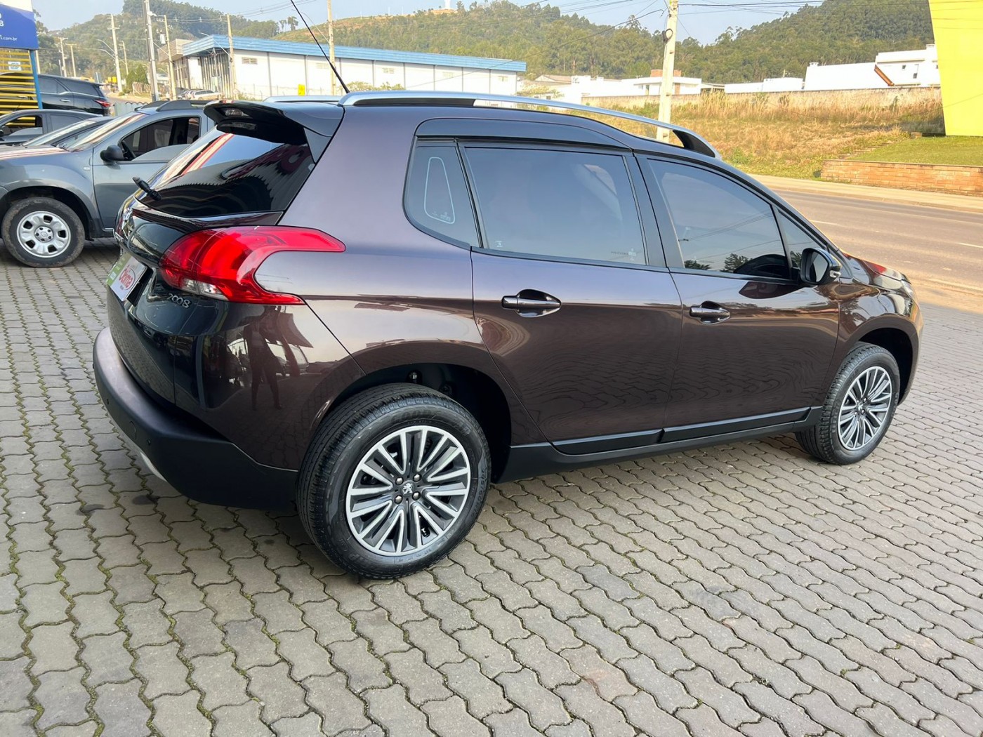 PEUGEOT 2008 ALLURE AUTOMÁTICO 2019 - Foto 10