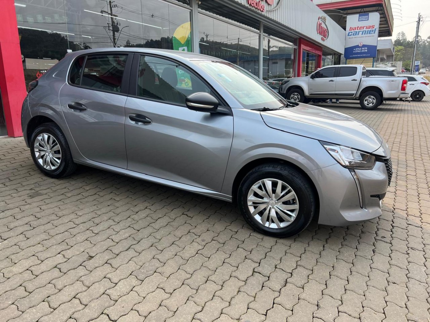 PEUGEOT 208 LIKE 2024 - Foto 3