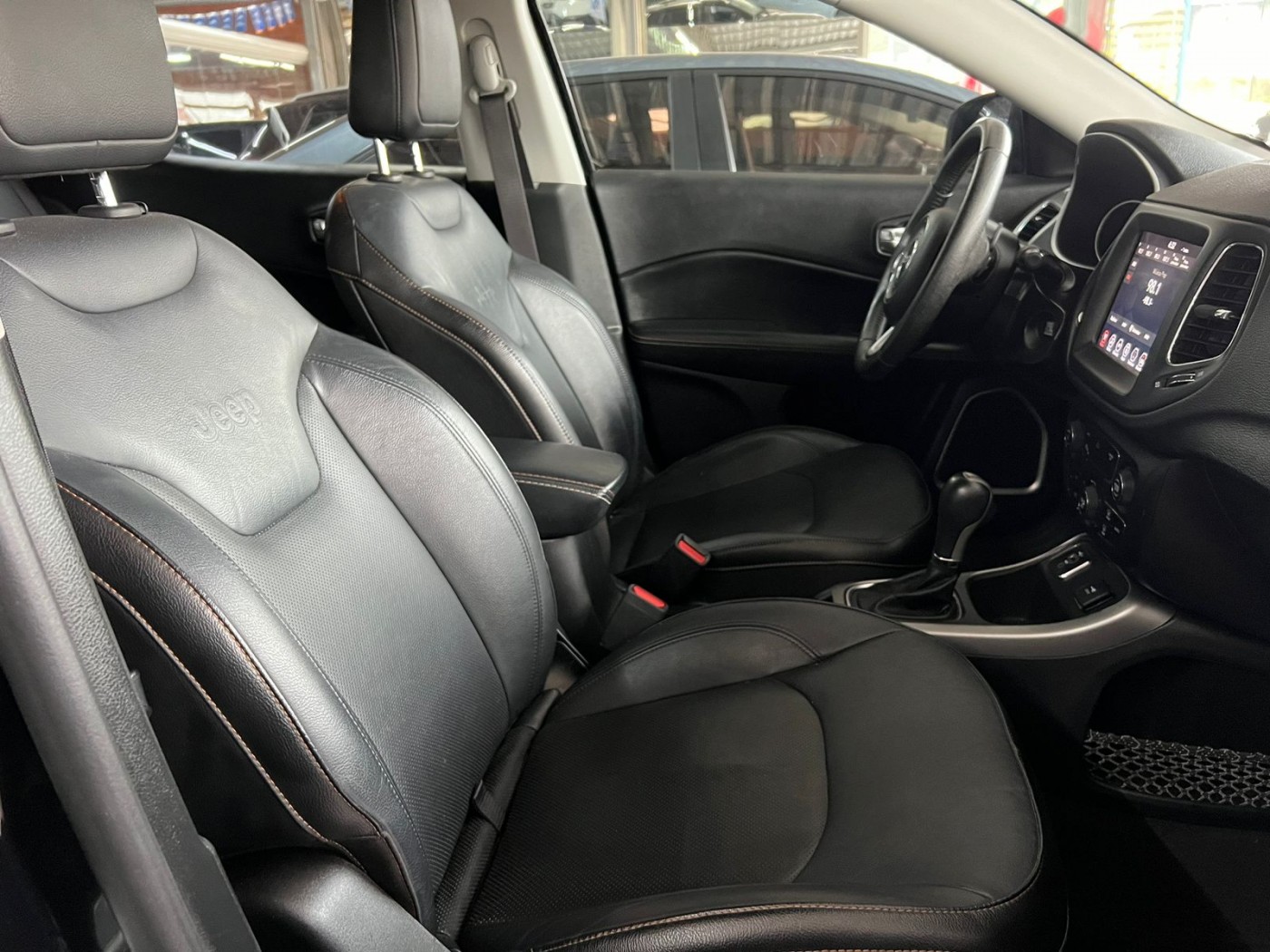 JEEP COMPASS LONGITUDE FLEX 2020 - Foto 6