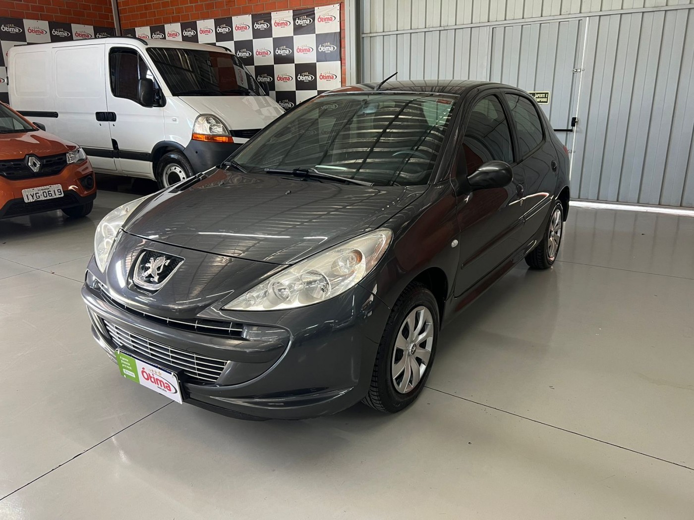 PEUGEOT 207 XR 1.4 2013 - Foto 2