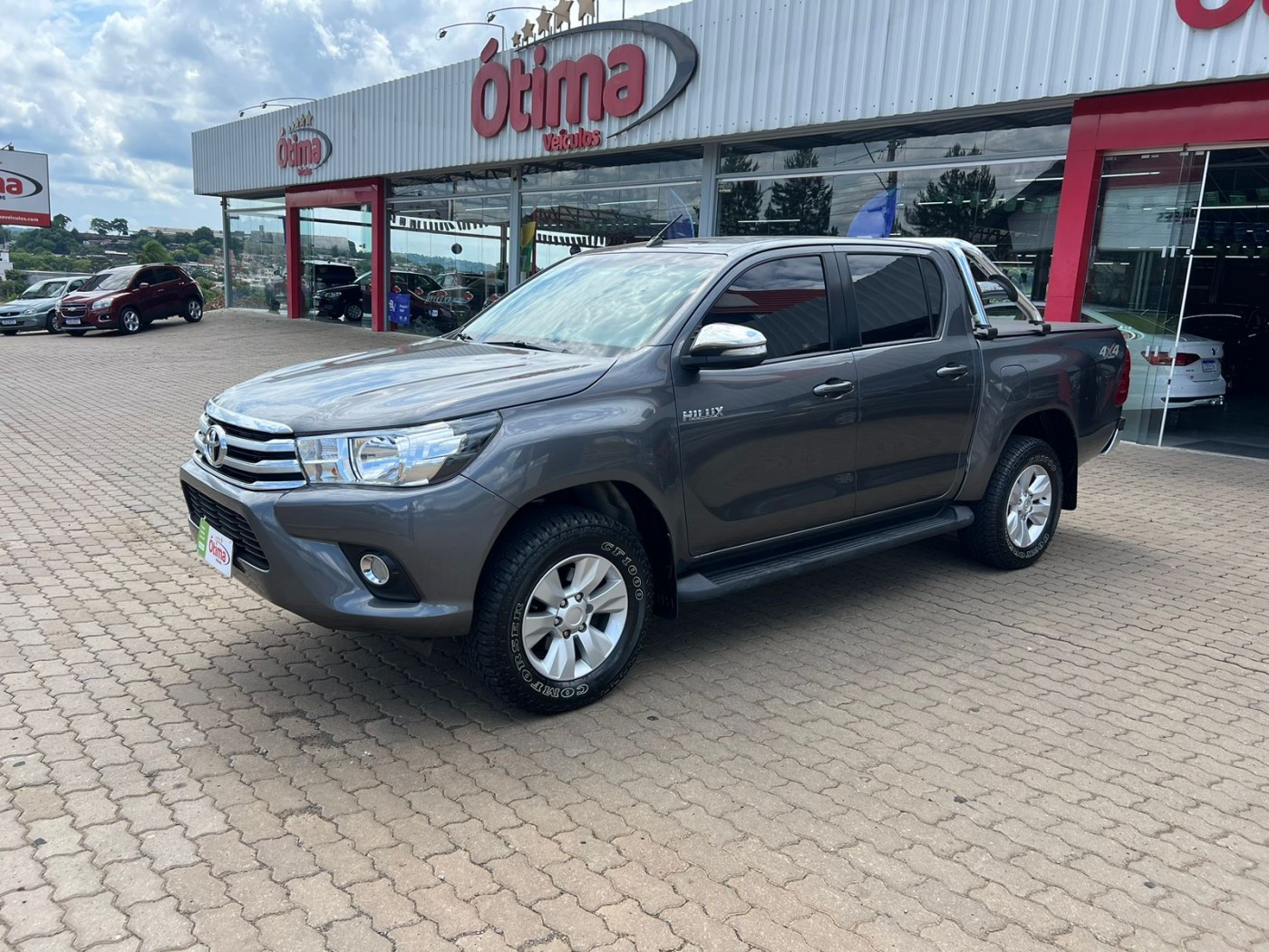 TOYOTA HILUX SRV 4X4 DIESEL AUTOMÁTICA ÚNICO DONO  - Foto 3
