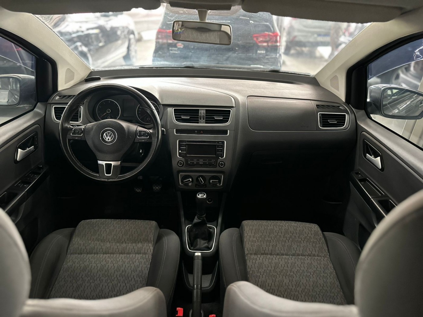 VW SPACEFOX TREND 1.6 - Foto 7
