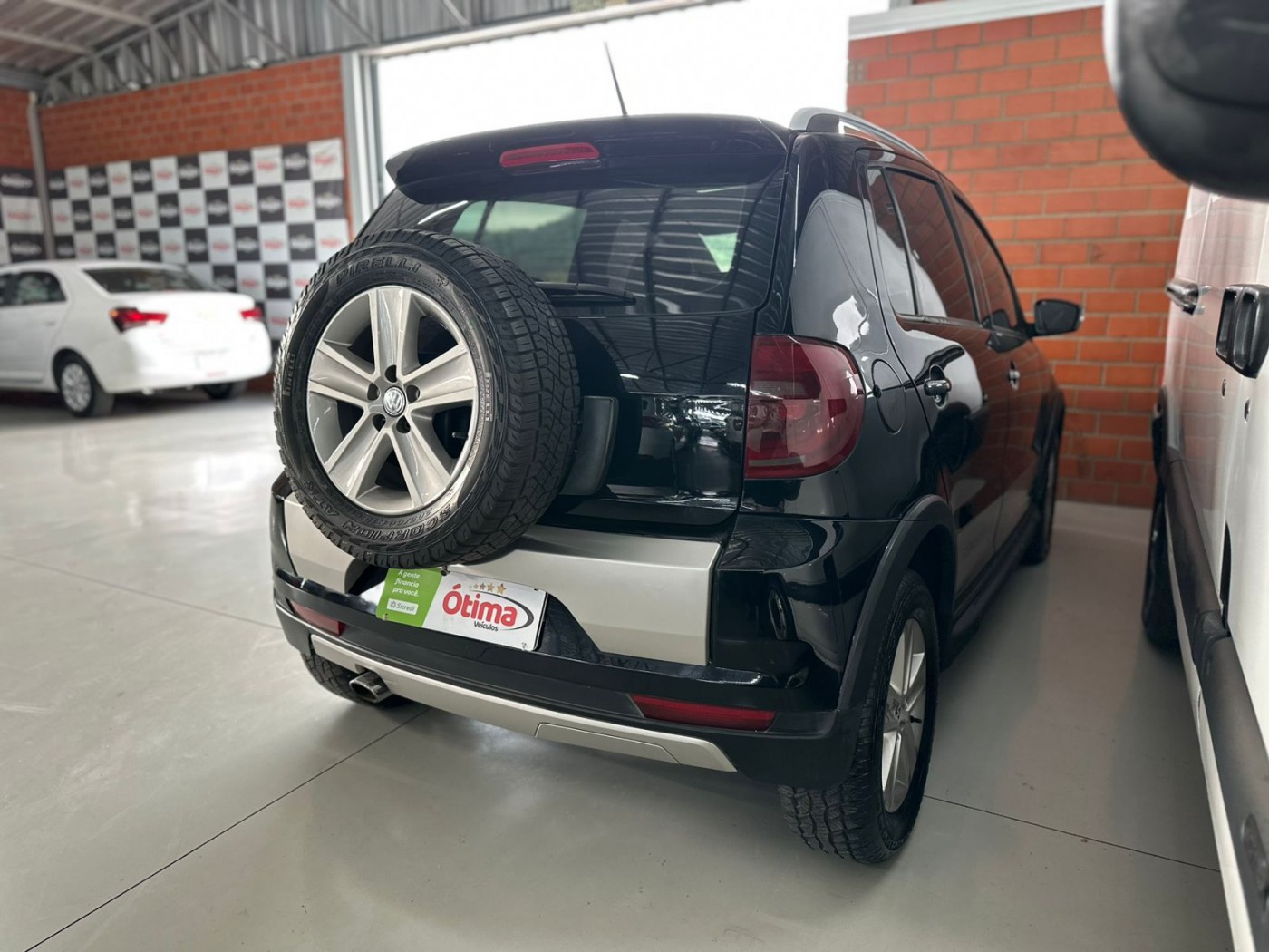 VW CROSSFOX GII 1.6 - Foto 10
