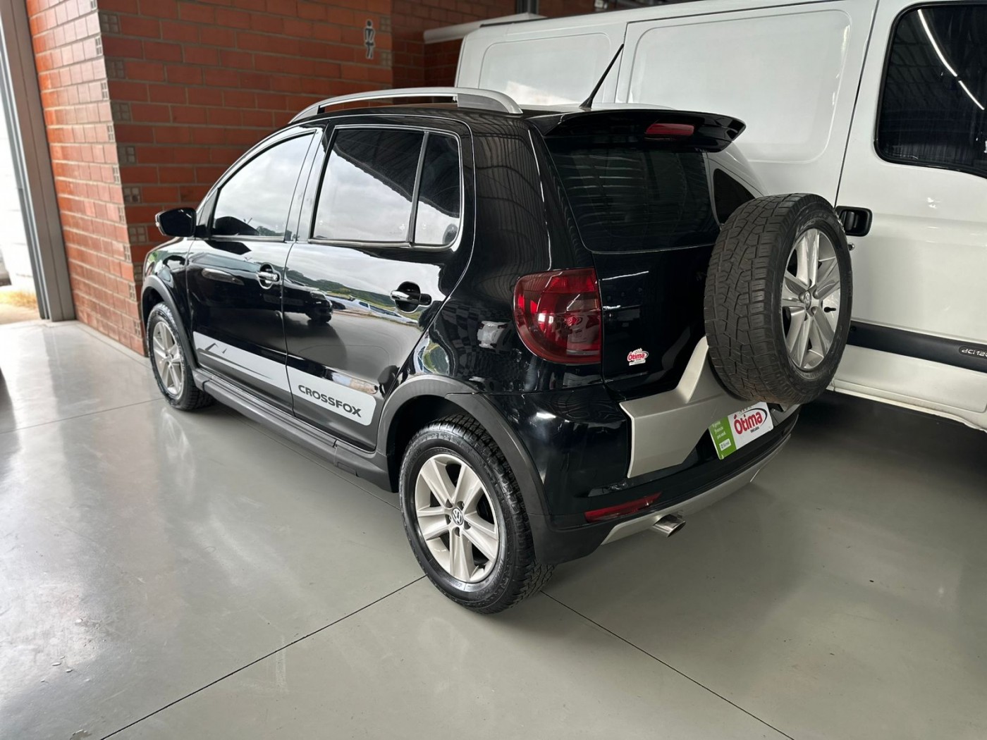 VW CROSSFOX GII 1.6 - Foto 9