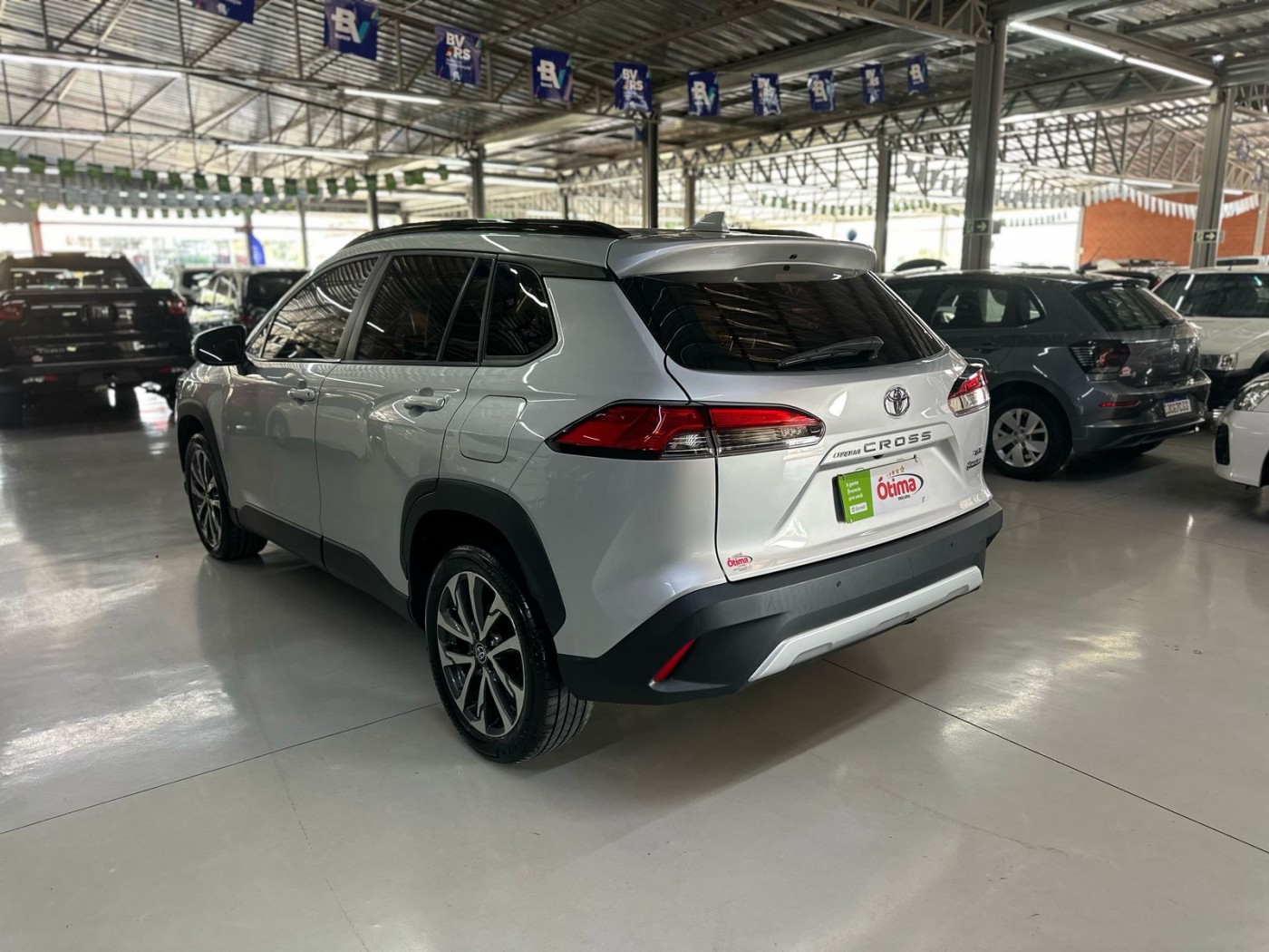 TOYOTA COROLLA CROSS XRE 2.0 - Foto 8