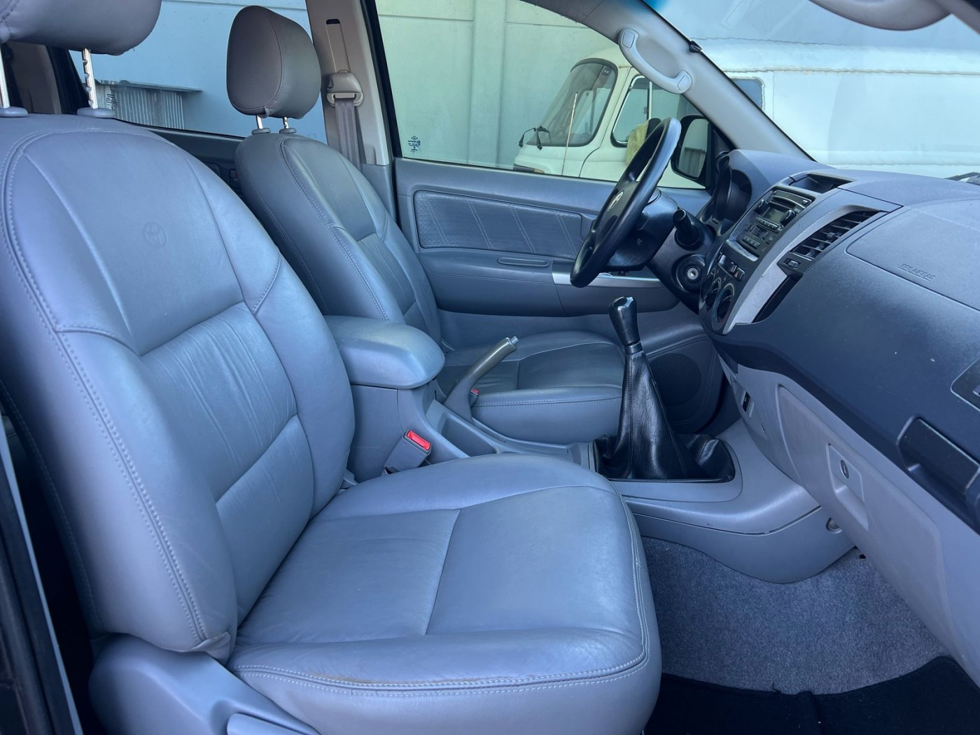 HILUX SRV 4X2 2006 DIESEL MANUAL - Foto 5