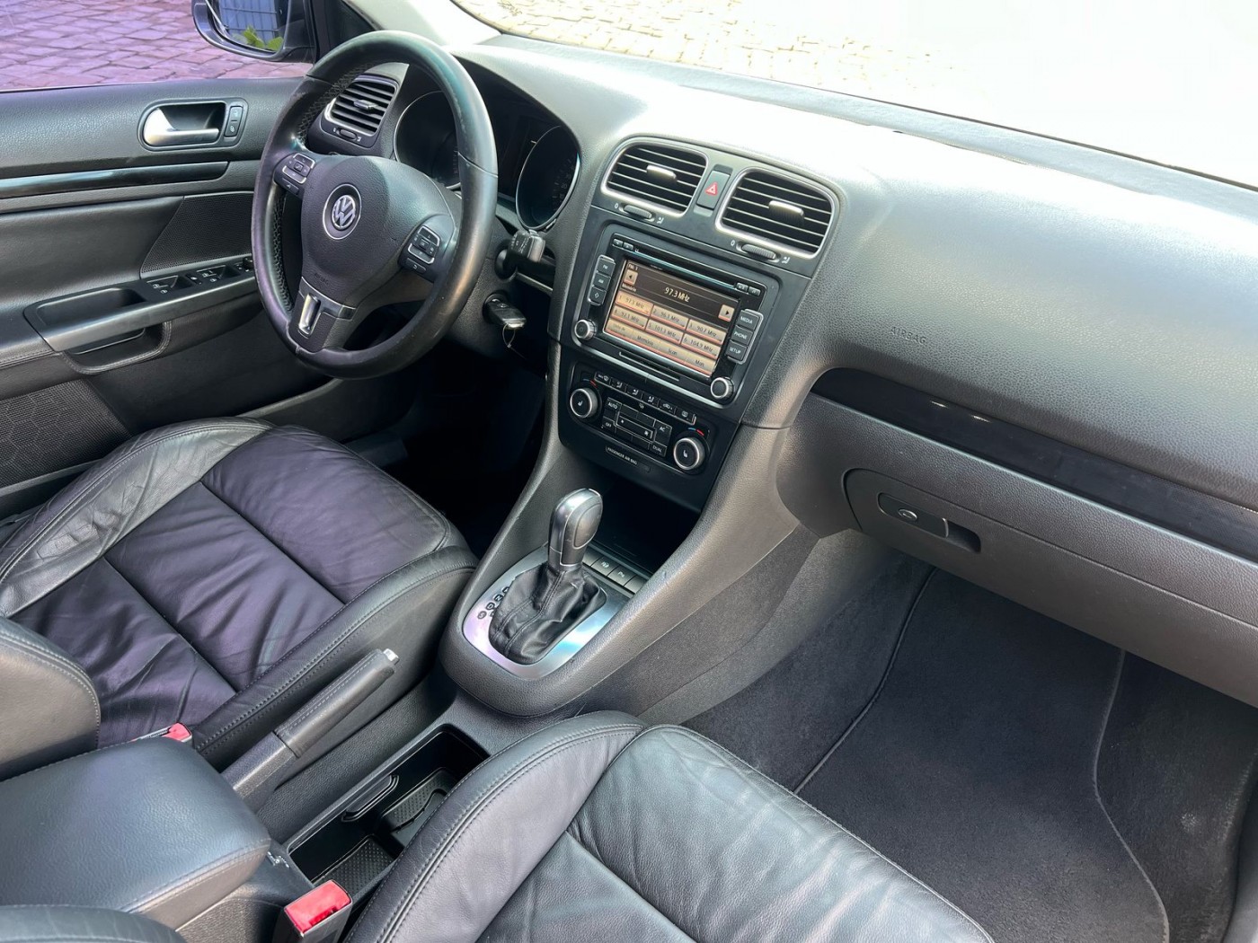 VW JETTA VARIANT 2011  - Foto 4
