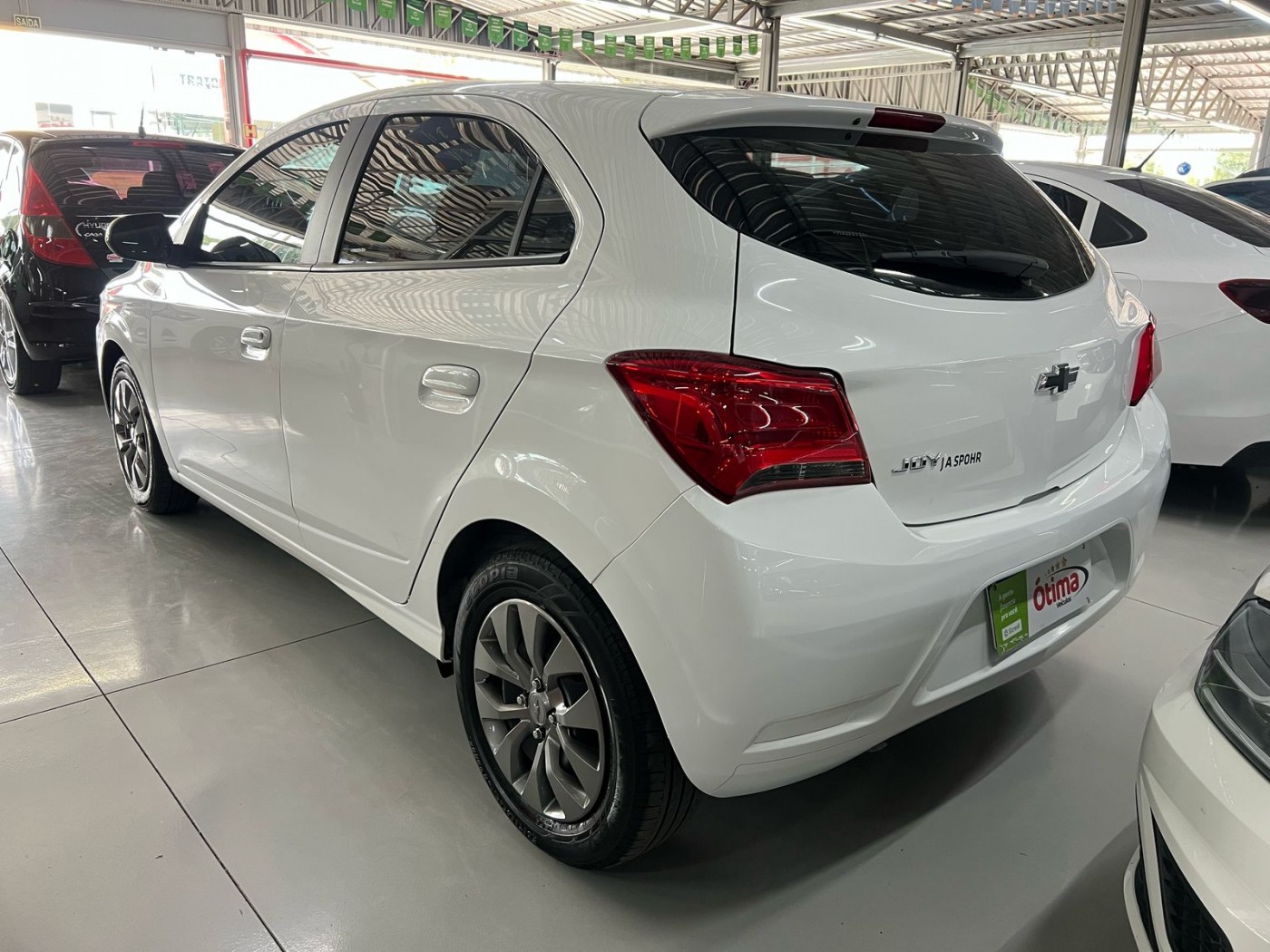 CHEVROLET ONIX JOY BLACK 2021 - Foto 8