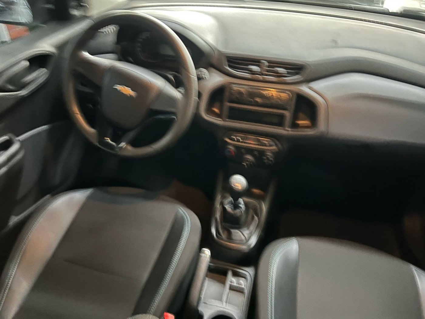 CHEVROLET ONIX JOY BLACK 2021 - Foto 4
