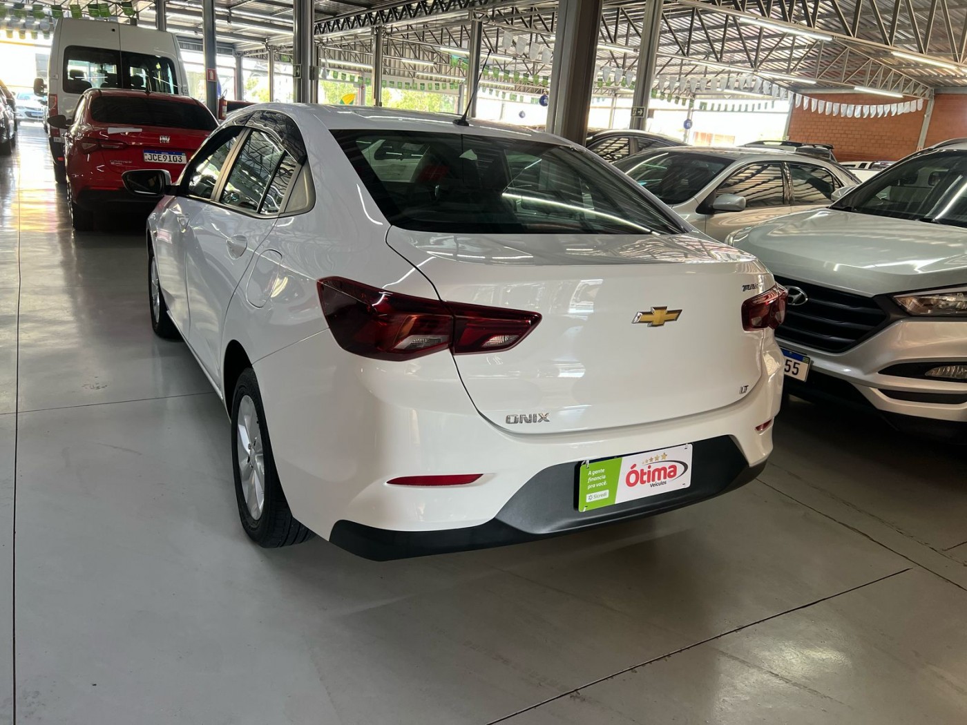 CHEVROLET ONIX PLUS LT TURBO 1.0 - Foto 8