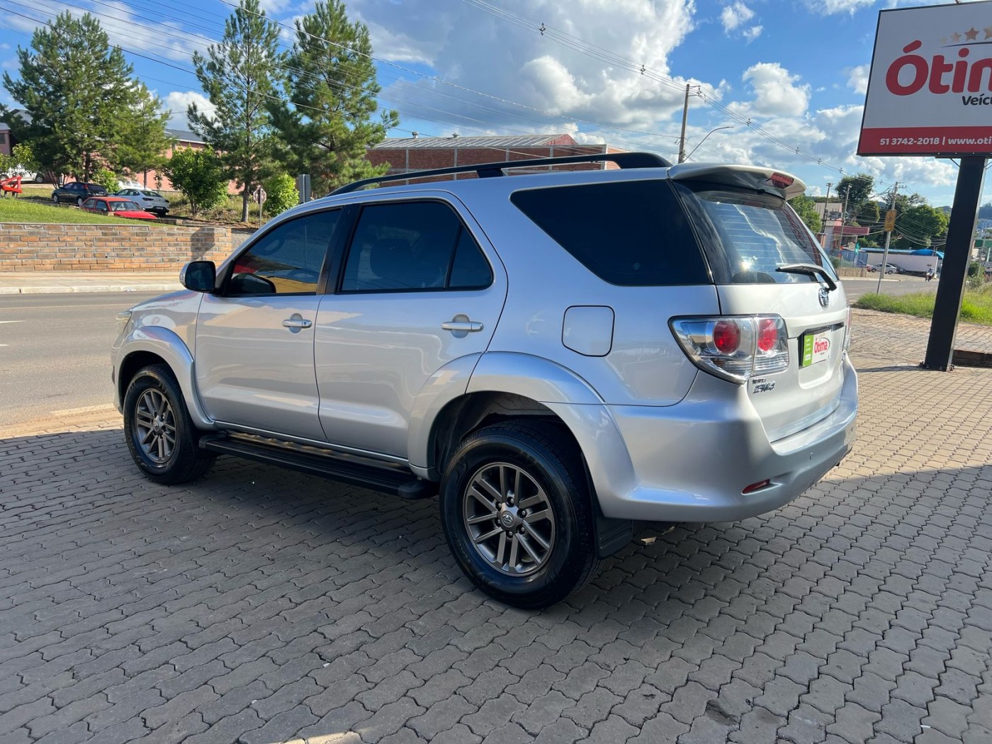 TOYOTA HILUX SW4 SR FLEX 2015 - Foto 11