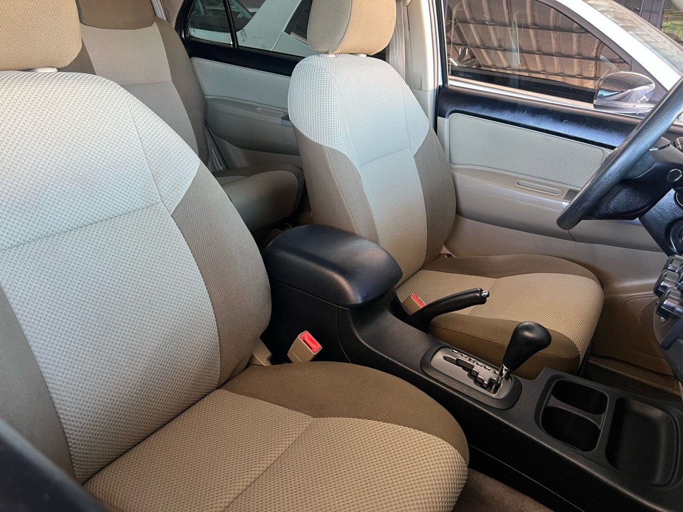 TOYOTA HILUX SW4 SR FLEX 2015 - Foto 7