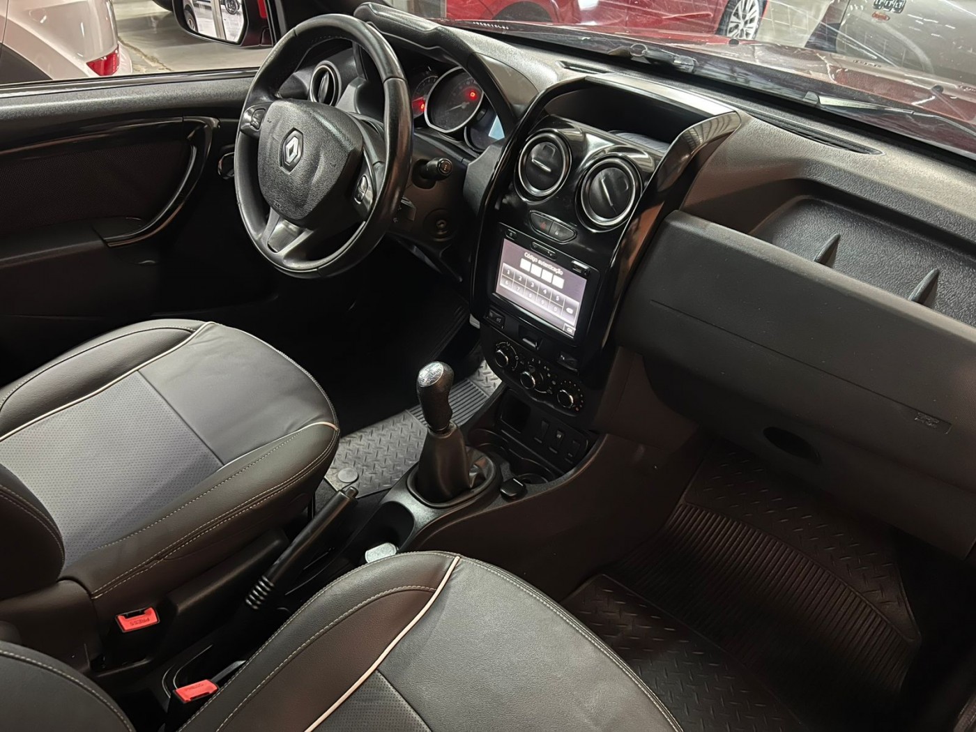 OROCH DYNAMIQUE 1.6 2016 - Foto 3