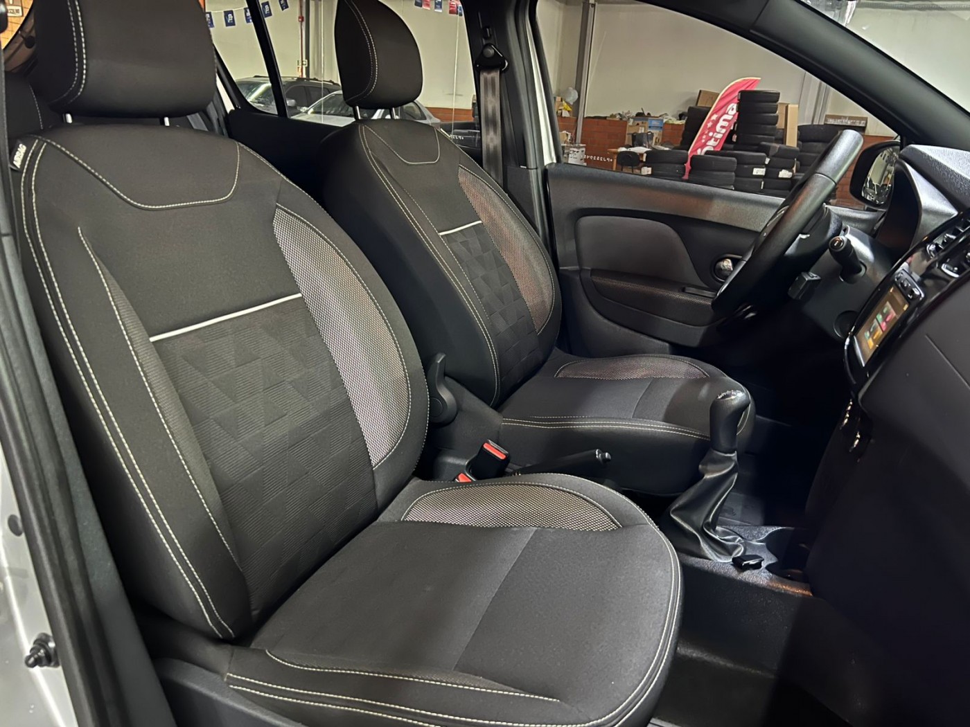 SANDERO STEPWAY 2023 - Foto 6