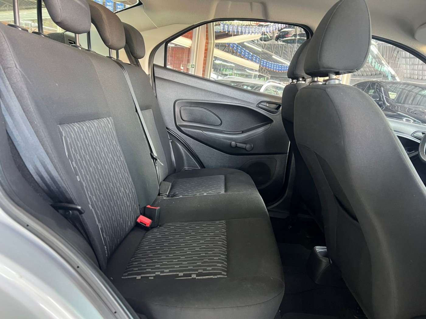 KA SEDAN 1.5 PLUS 2021 - Foto 6