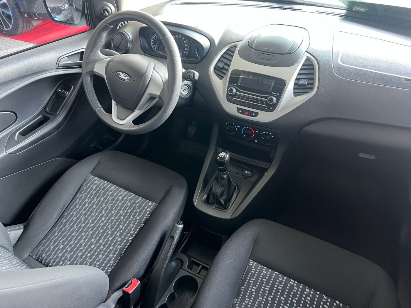 KA SEDAN 1.5 PLUS 2021 - Foto 4