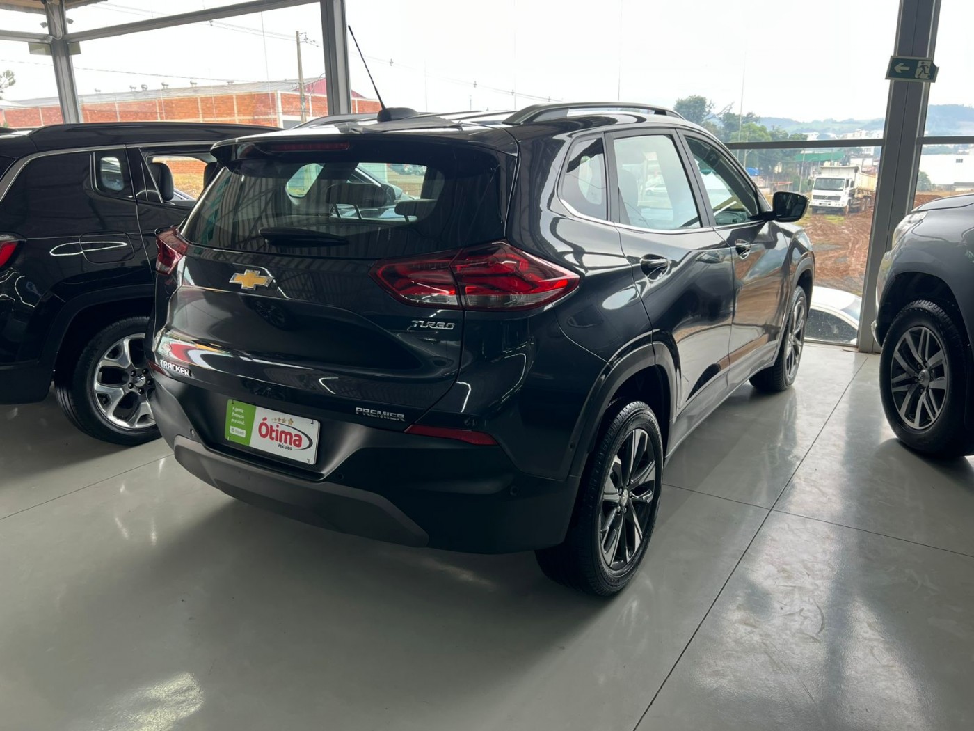 TRACKER 1.2 PREMIER AUTOMÁTICA 2024 - Foto 8