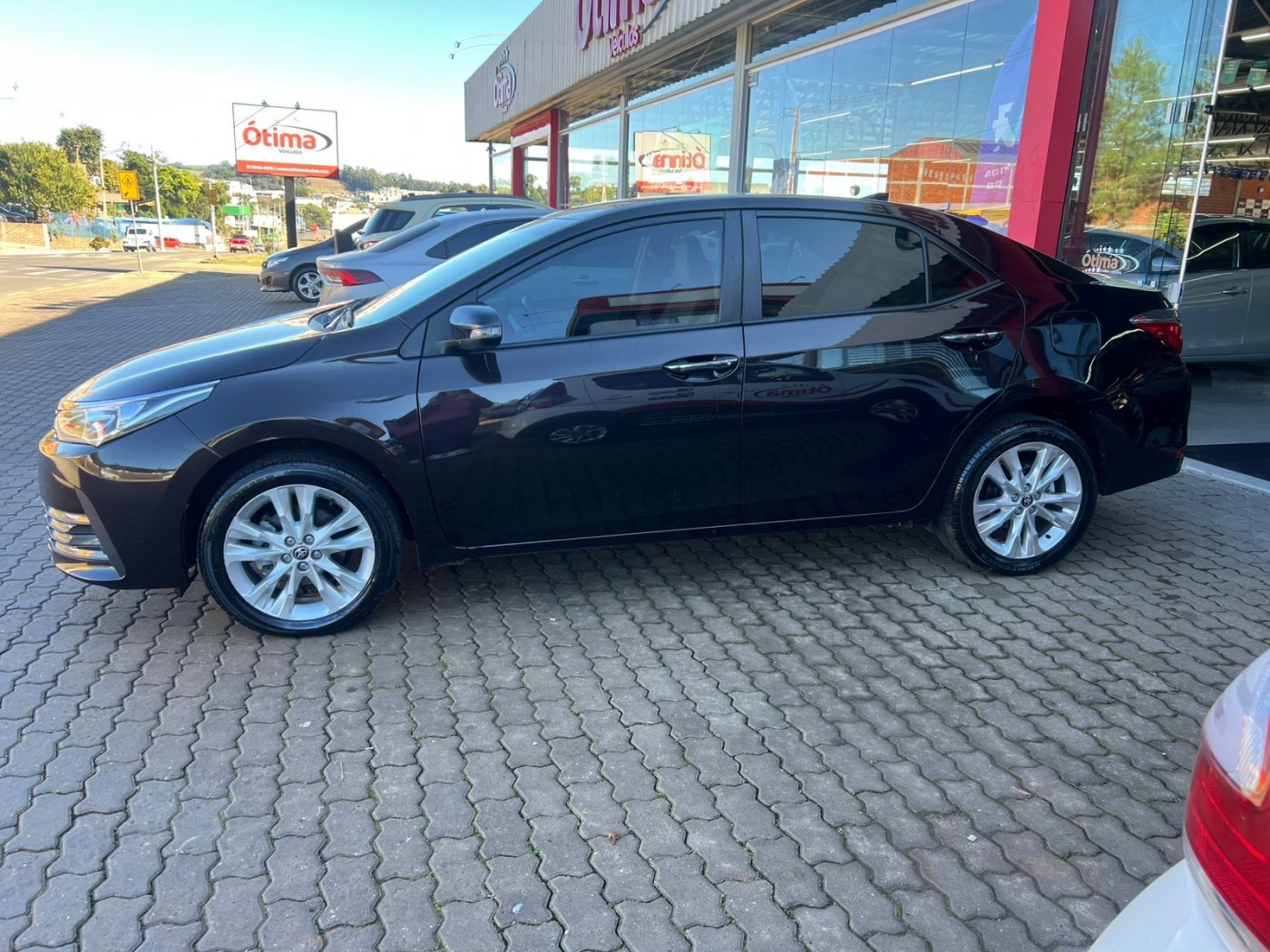 COROLLA XEI 2018 AUTOMÁTICO - Foto 9