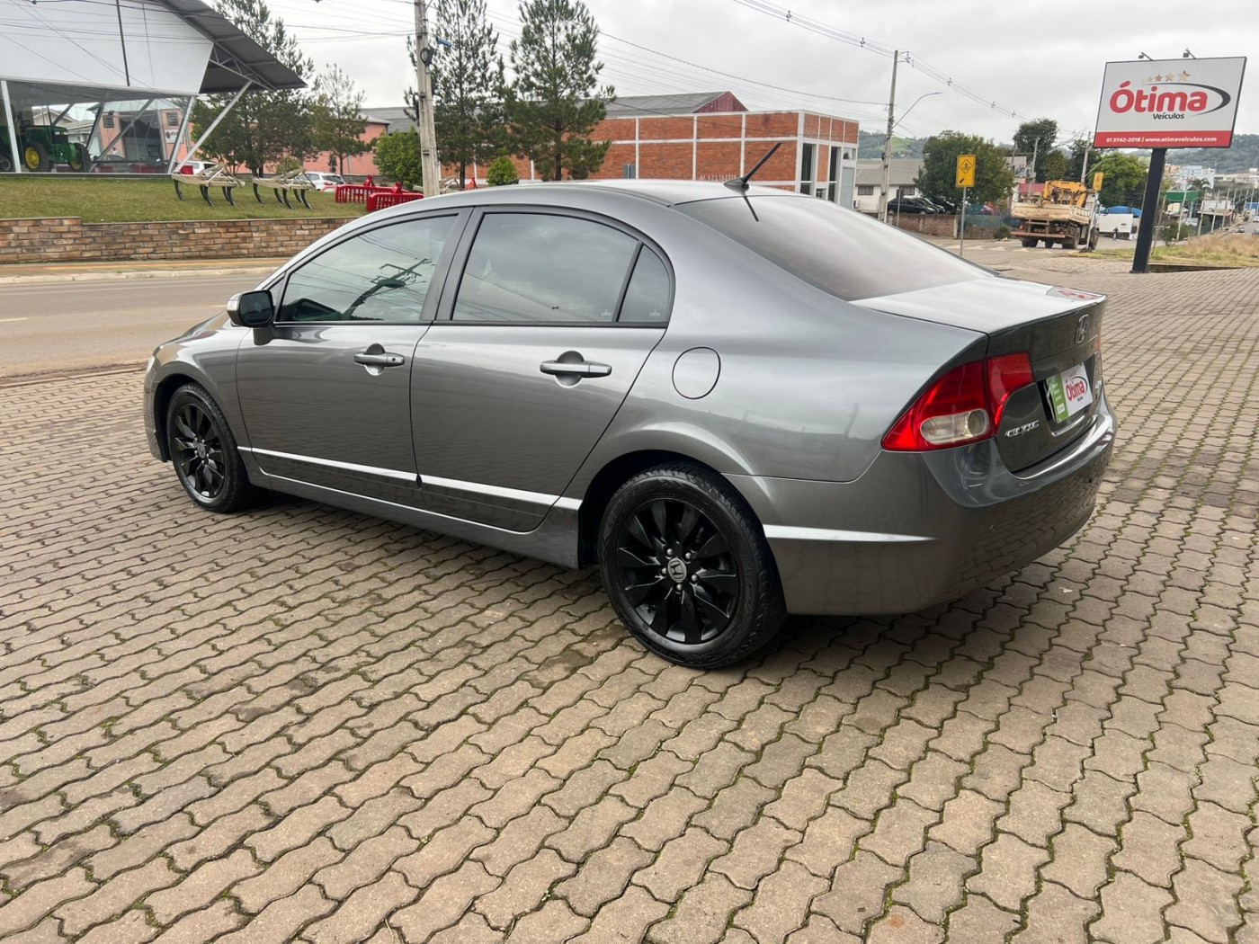 CIVIC LXL  - Foto 10