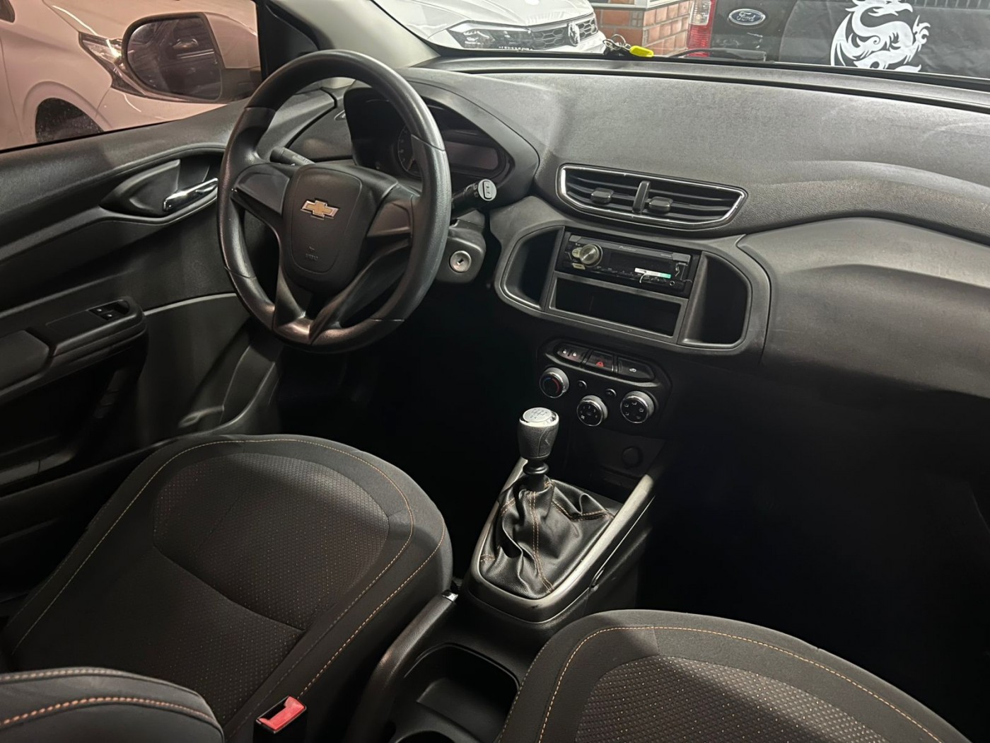 ONIX 1.0 LT 2014 - Foto 4