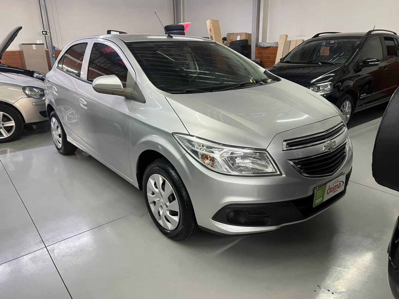 ONIX 1.0 LT 2014 - Foto 2