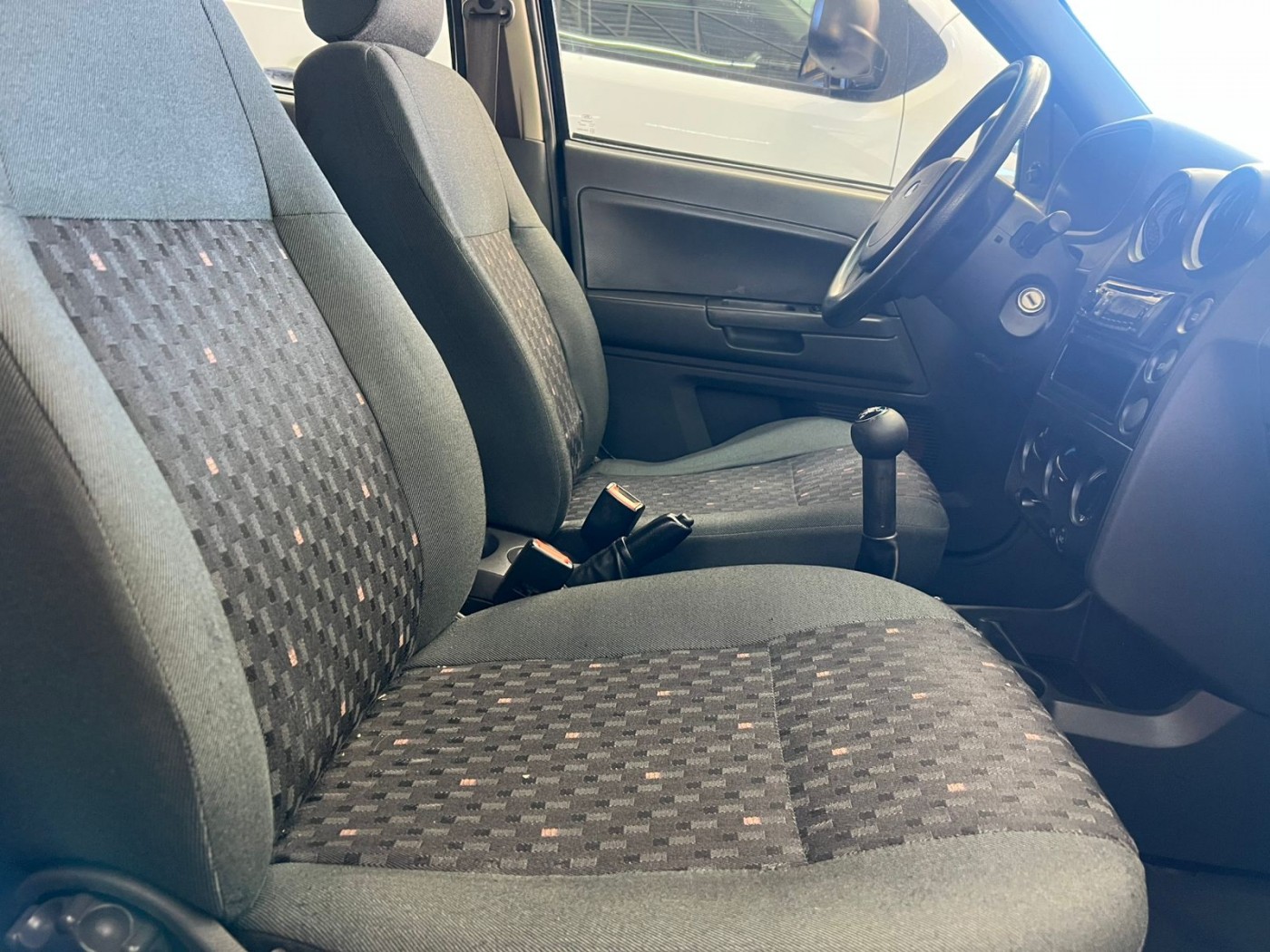 ECOSPORT XLS 1.6 2004 - Foto 5