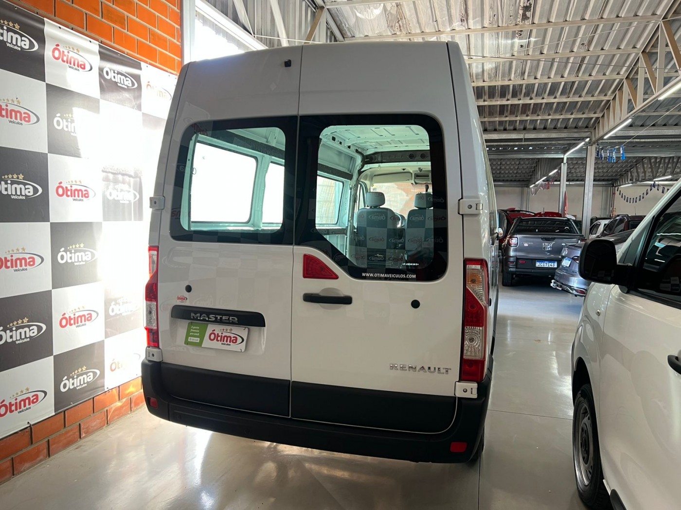RENAULT MASTER VITRÉ 2023 - Foto 8