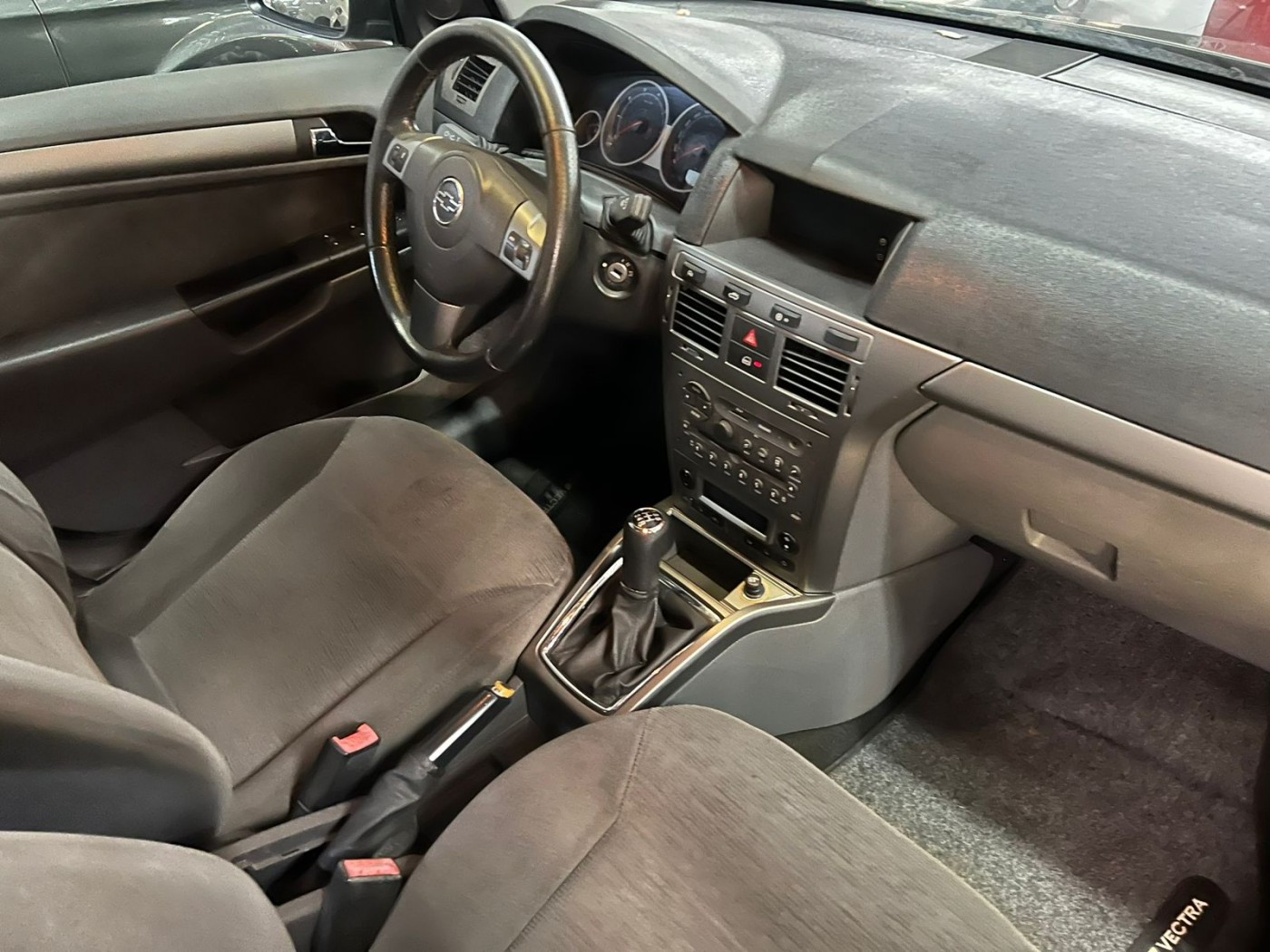 VECTRA 2.0 ELEGANCE 2011 - Foto 3