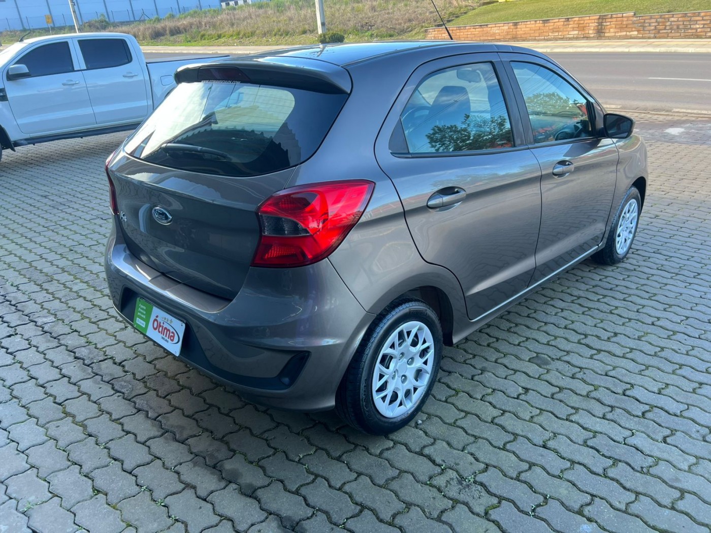 KA SE 1.0 HATCH 2021 - Foto 12