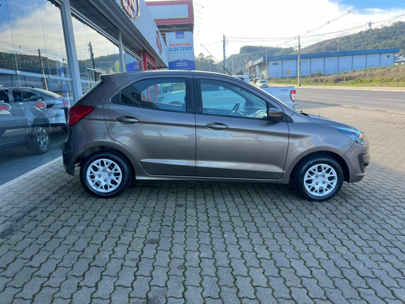 KA SE 1.0 HATCH 2021 - Foto 10