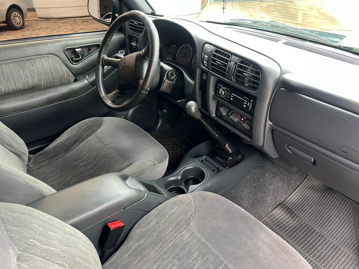 S10 DELUXE 2.8 DIESEL 4X4 2004 - Foto 3
