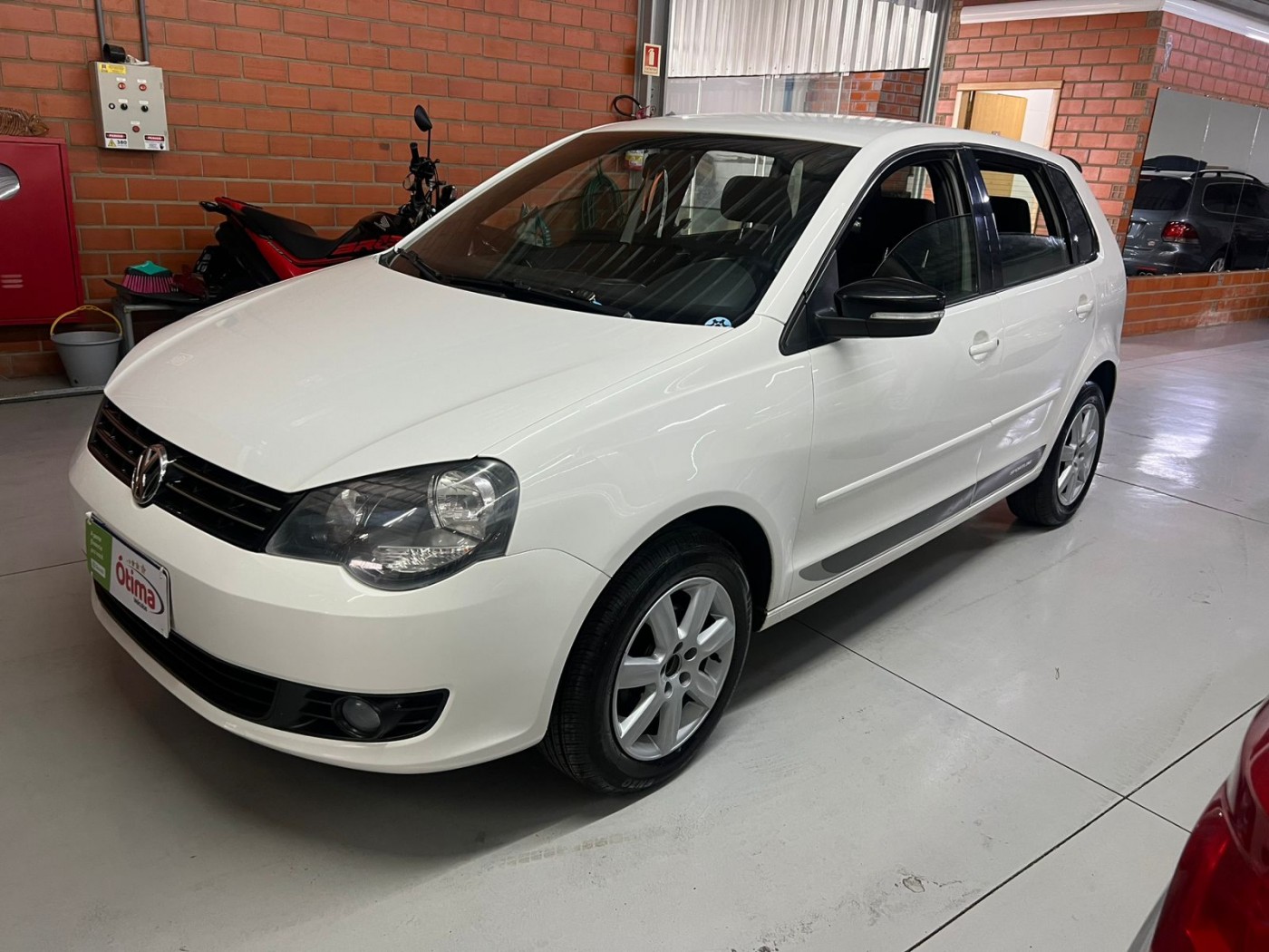 POLO 1.6 SPORTLINE 2013 - Foto 3