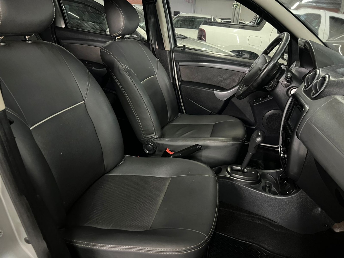 DUSTER 2.0 DYNAMIC 2014 AUTOMÁTICO - Foto 5