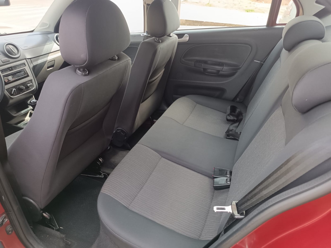VW VOYAGE 1.0 - Foto 5