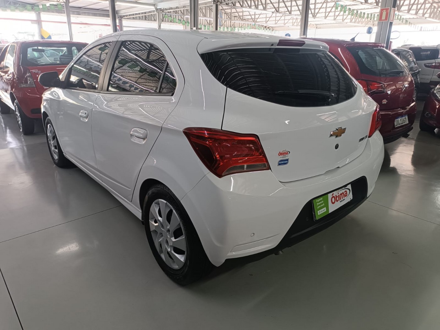 GM ONIX LT 1.4 AUTOMATICO - Foto 6