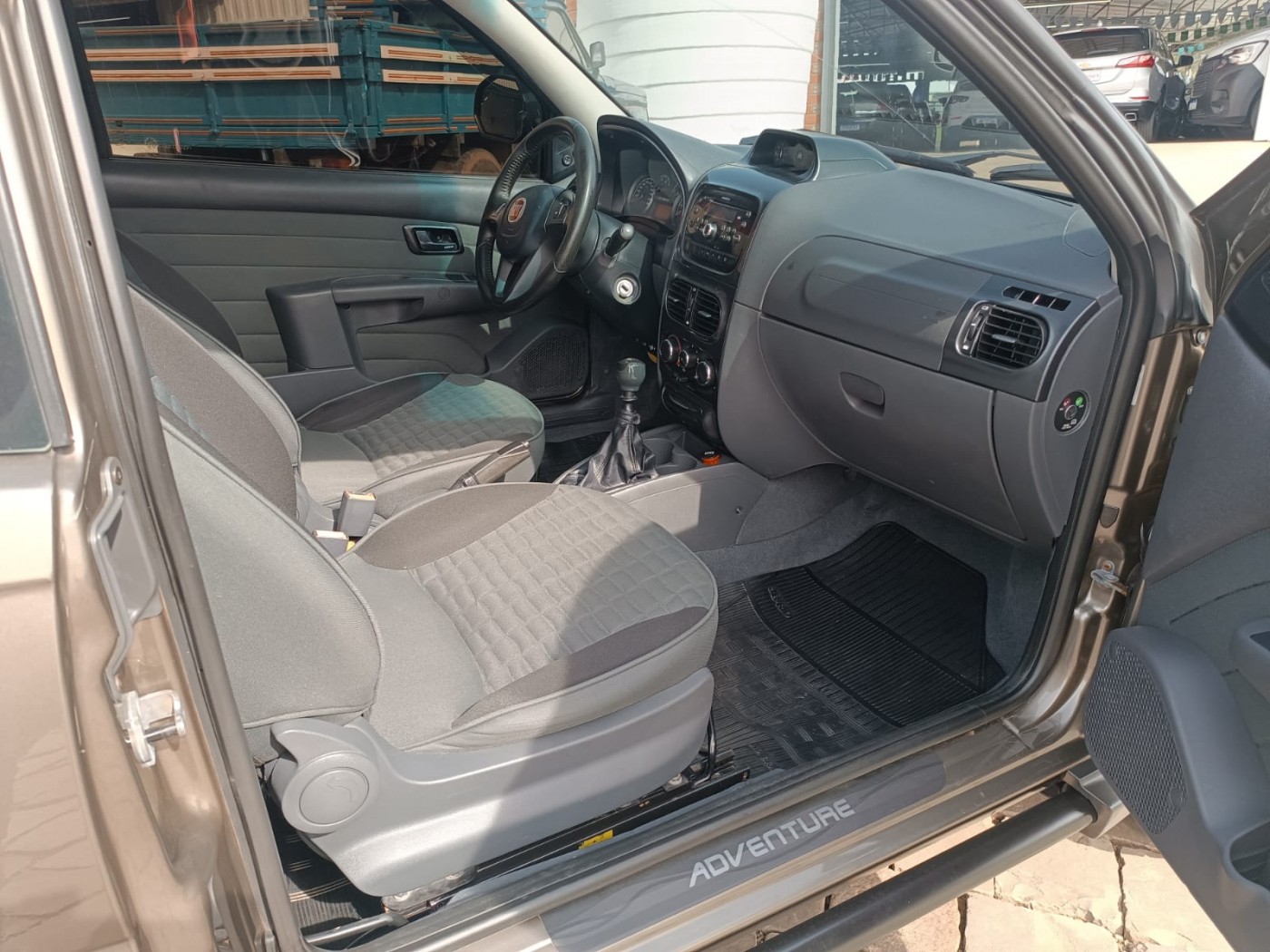 FIAT STRADA ADVENTURE CD  - Foto 6