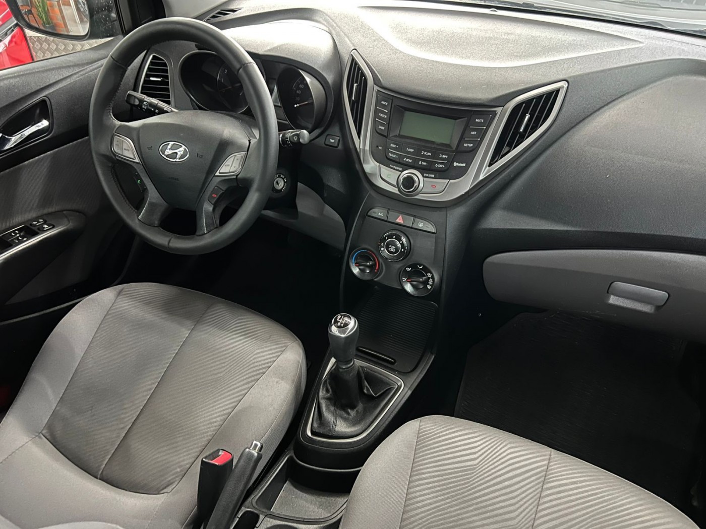 HYUNDAI HB20 SEDAN 1.6  - Foto 4