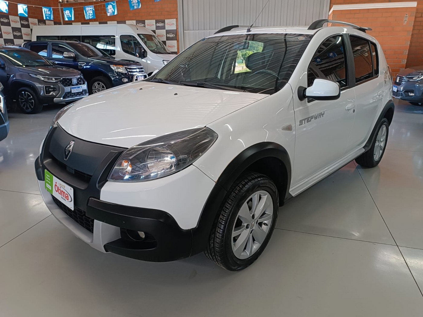 RENAULT SANDERO STEPWAY 1.6 - Foto 2