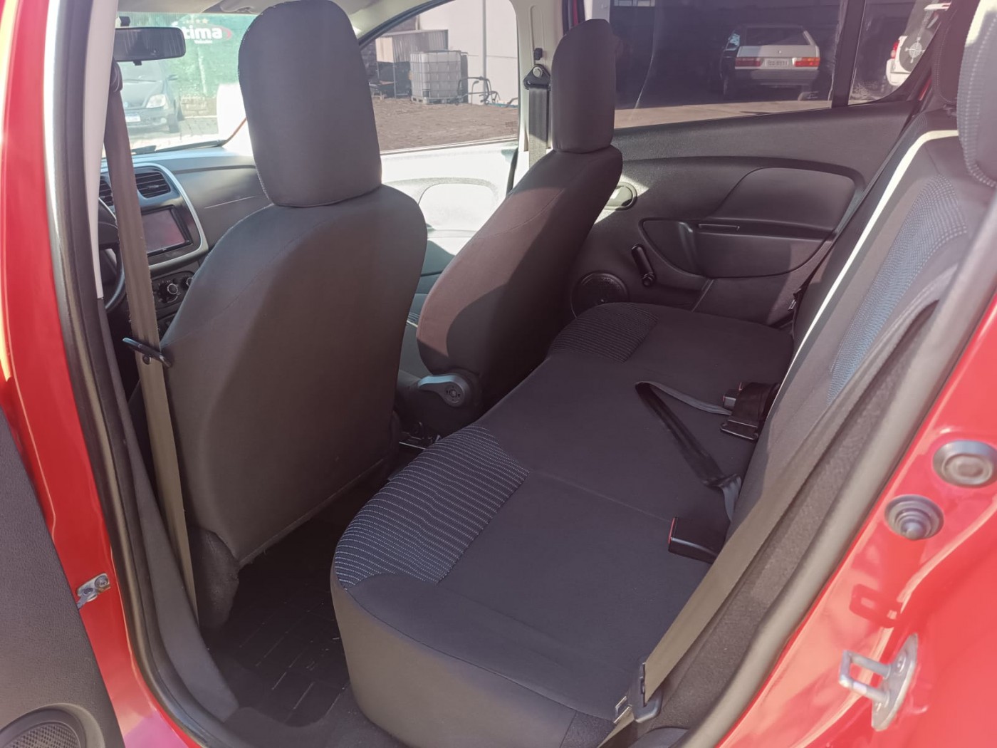 RENAULT SANDERO 1.0 - Foto 5