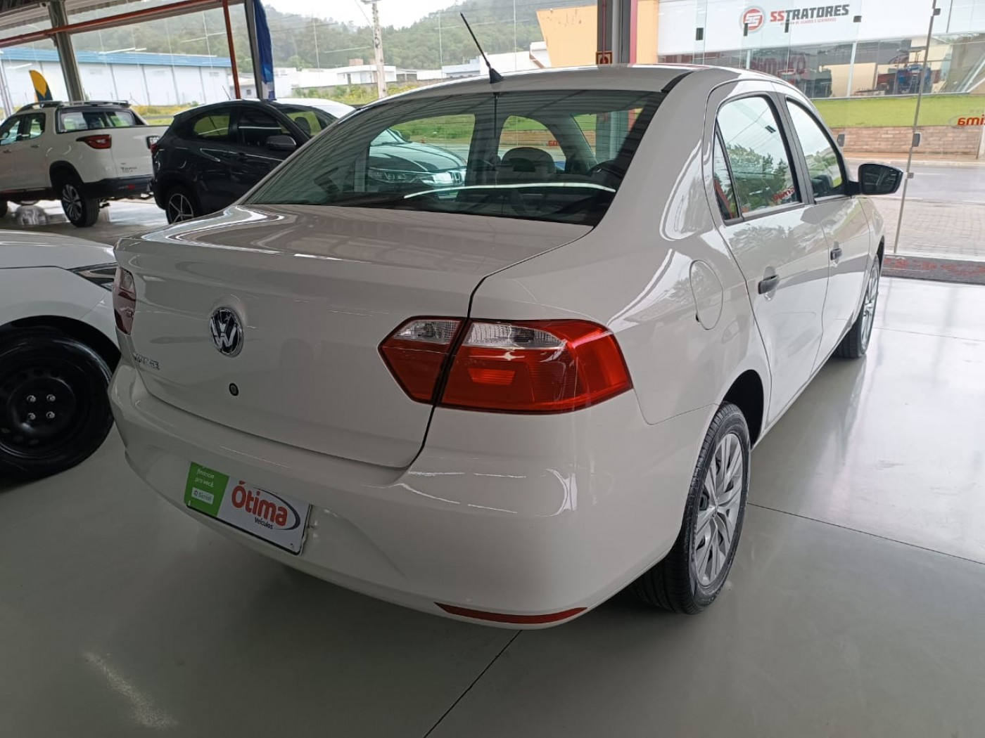 VW VOYAGE 1.6 - Foto 7